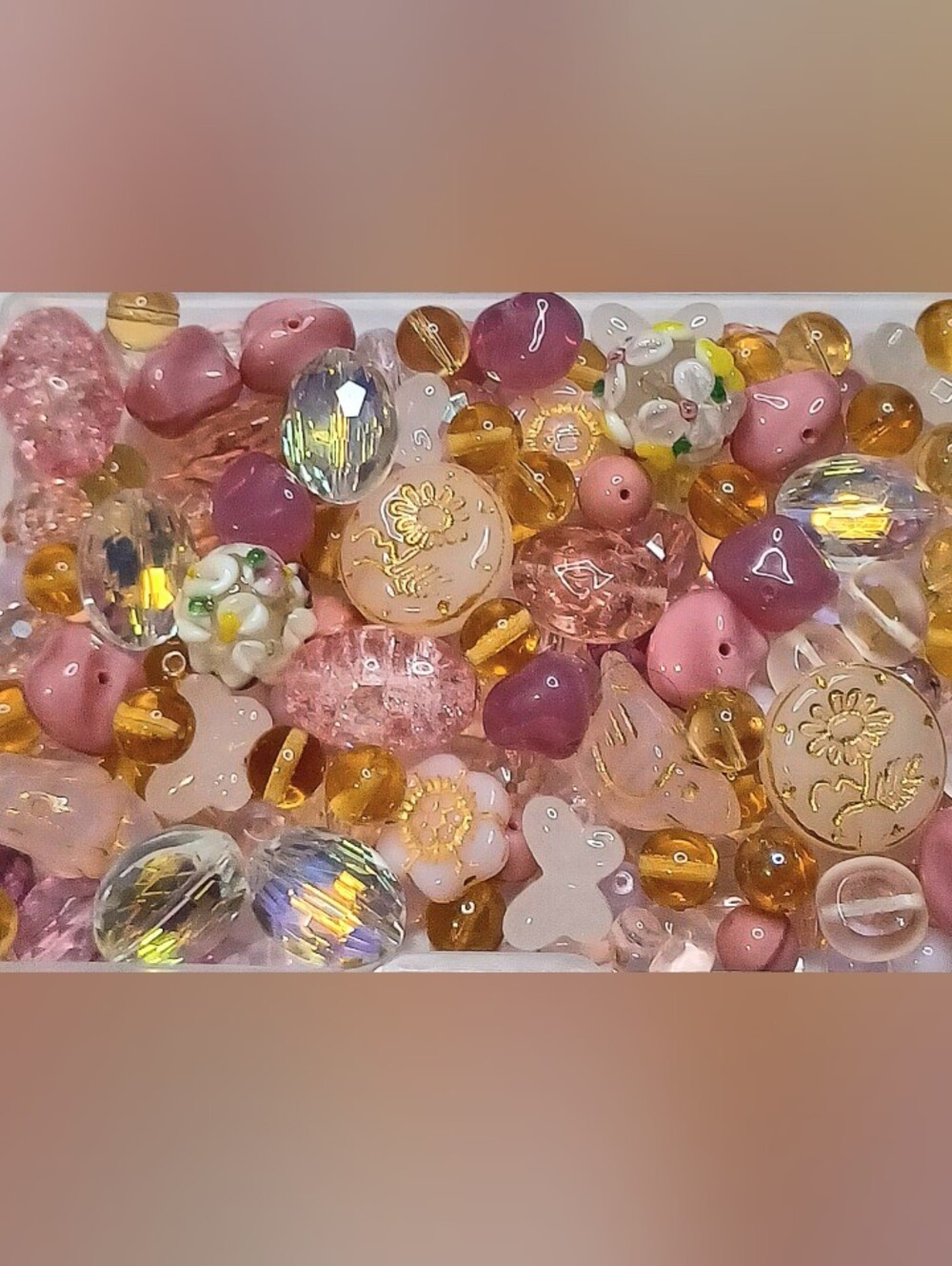 Glass beads for jewelry-making pink 140pc